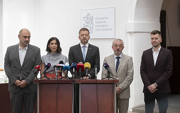 „Konfliktní debata nemá smysl.“ Rakušan zrušil schůzku se SPOLU a Piráty proti ANO