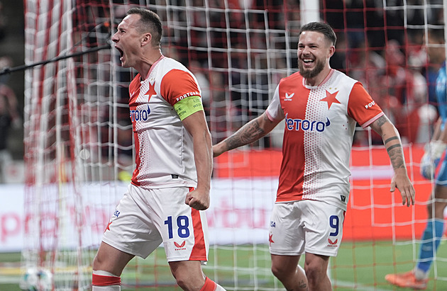 ONLINE: Slavia - Pardubice 3:1, Tanko viděl červenou, v závěru pečetí výhru Kušej