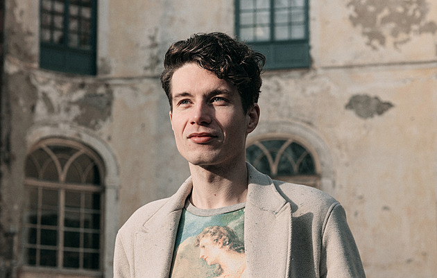 Odchody někdy bývají těžké, říká Krejčík k rozlučce se zámkem a Stropnickým