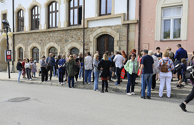 Kritizovaný ředitel školy v Hustopečích končí, doplatil na zprávu inspekce