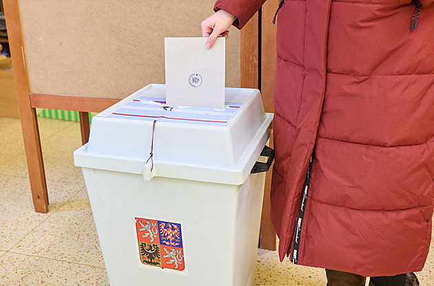 Do voleb v Hradeckém kraji jdou přeběhlíci, influencerka i exžalobkyně