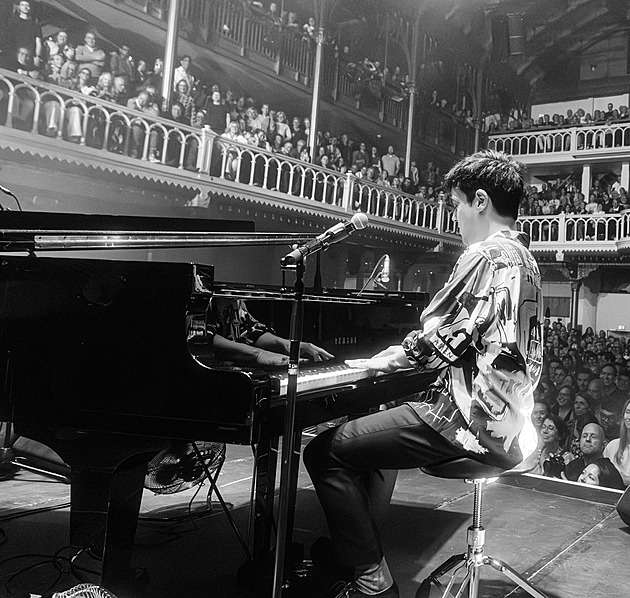 Jamie Cullum se vrací do Prahy! V listopadu vystoupí v O2 universum