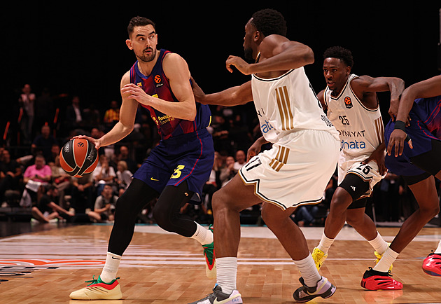 Jubilejní zápas za Barcelonu pokazila Satoranskému porážka v Dubaji