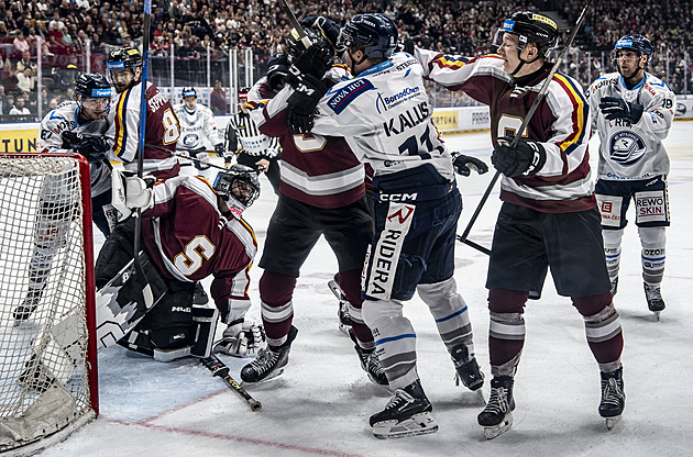 Sparta - Vítkovice 5:4. Hosté smazali čtyřbrankové manko, pak rozhodl Krejčík