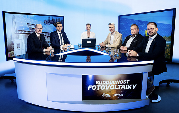 Budoucnost fotovoltaiky v Česku? Boom pokračuje a sdílení elektřiny je výzvou