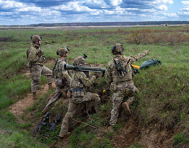 Chorvatsko obnovuje povinnou vojenskou službu mužů od 18 let