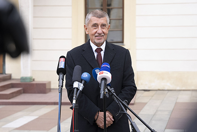 Babiš bude na Hradě informovat prezidenta Pavla o výsledcích jednání o vládě