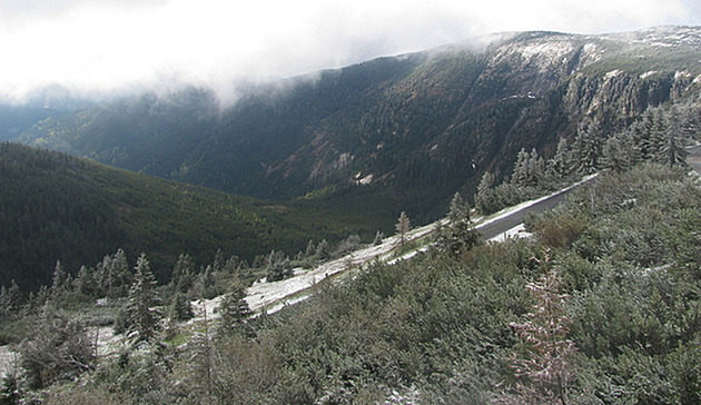 Tento týden bude větrný a deštivý, na horách napadne až 20 centimetrů sněhu