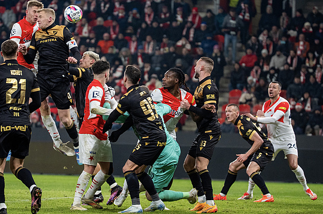 ONLINE: Slavia - Ostrava 0:0, v sestavě i Sanyang, v útoku Chorý s Chytilem