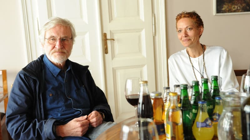 Zemřel fotograf Antonín Nový. Proslul snímky sovětské invaze či sametové revoluce