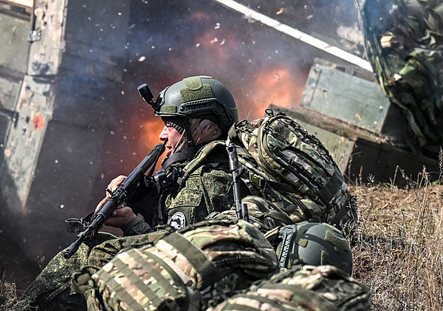 Z Pokrovsku je šedá zóna. Rusové pronikli do všech čtvrtí, tvrdí ukrajinský voják