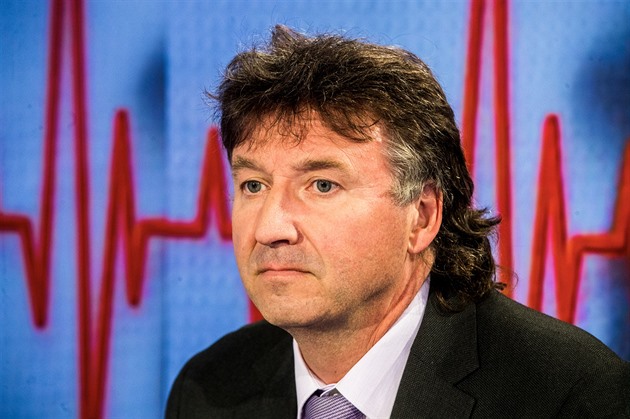 Milan Kubek bude nadále prezidentem České lékařské komory, vede ji již 19 let