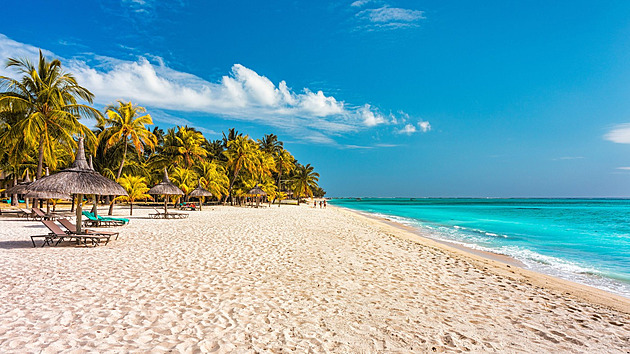 Rok v iDNES Premium jen za 690 Kč a k tomu pobyty v exotice za 400 tisíc Kč