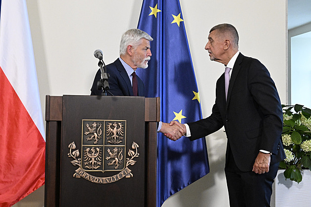 Babiš přijel na Hrad. Pavel se ho zeptá, jak vyřeší střet zájmů, i na program