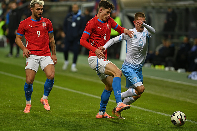 ONLINE: Česko - San Marino 0:0, po dvaceti minutách fotbalisté bez střely na bránu