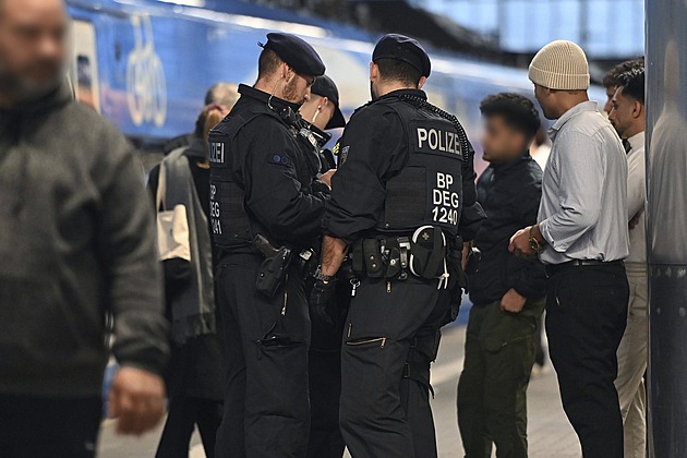 Německá nádraží jako zóny strachu. Přitahují zločin, počet policistů nestačí