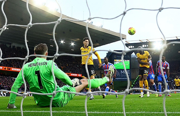 ONLINE: West Ham se Součkem vede, Wolverhampton i Liverpool ztrácí