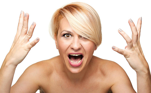 Ženy, které se zlobí a nestydí se za to. Nejste hysterka, když ukážete hněv