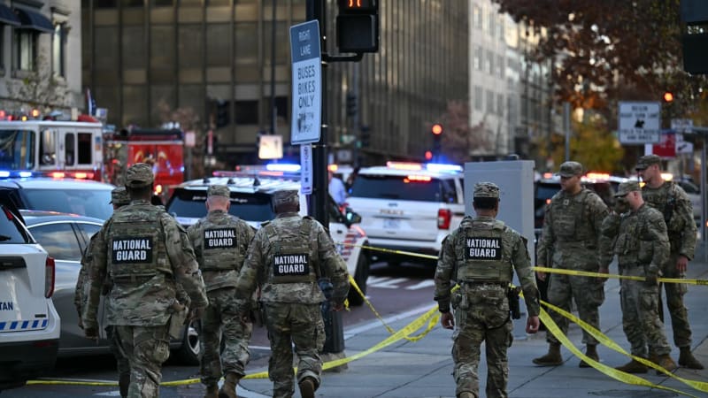 Krvavý útok u Bílého domu. Zemřeli dva gardisté, střelce dopadla policie