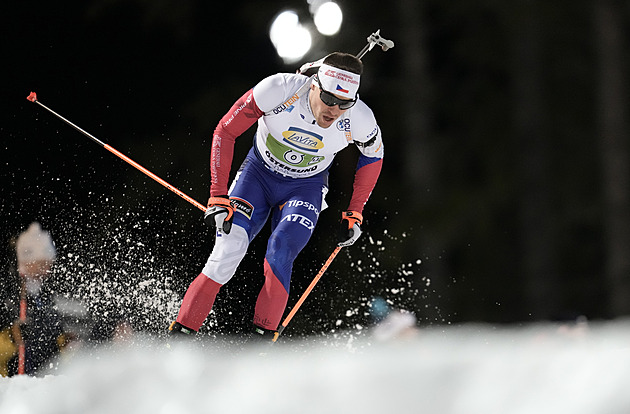 Větrnou štafetu v Östersundu vyhráli Norové. Češi se třemi trestnými koly sedmí