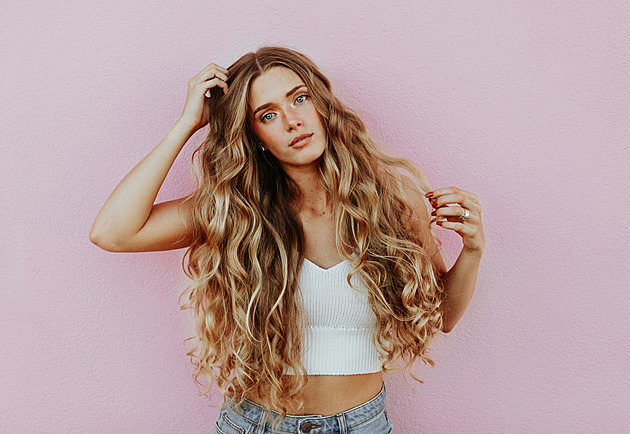 Péče o vlasy má v zimě své zásady. Jak zvládnout všechny její nástrahy?