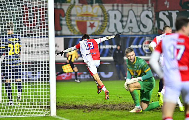 Teplice - Slavia 1:2, Chytil dal opět dva góly, domácí v závěru jen snížili