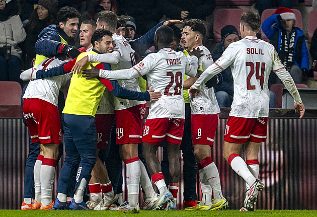 ONLINE: Pardubice - Hradec, potvrdí domácí v derby výhru ze Sparty?