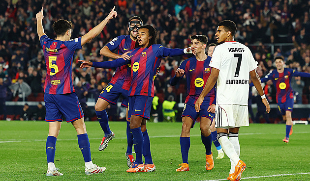 ONLINE: Barcelona v Lize mistrů vede, Liverpool skóruje v závěru. Bayern otáčel