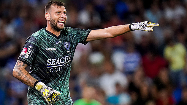 Rumuni ho mají za Itala. Zima o 14 letech v cizině, jízdě v Bukurešti i Spartě