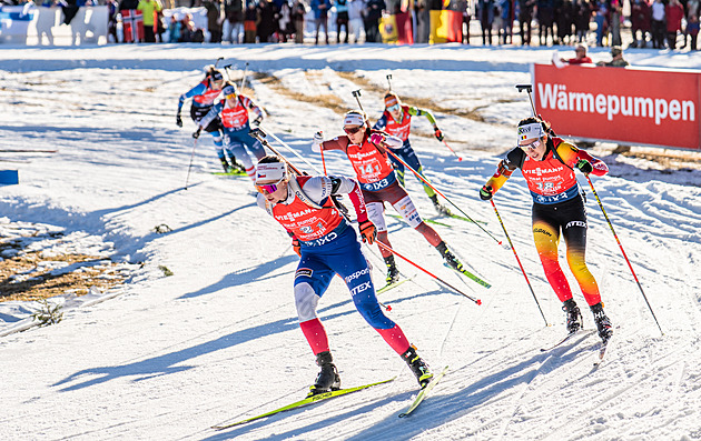 Štafeta. Banán na trati, nový rekord Charvátové a pocit: Máme na boj o popředí