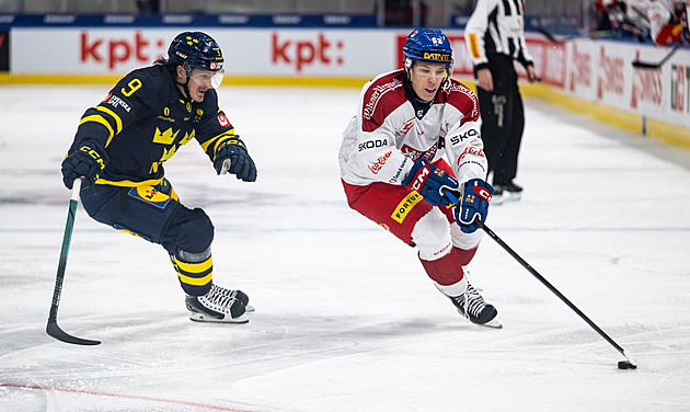 ONLINE: Česko - Švédsko 0:3. Boj o prvenství nabírá jasný směr, zvyšuje Hugg