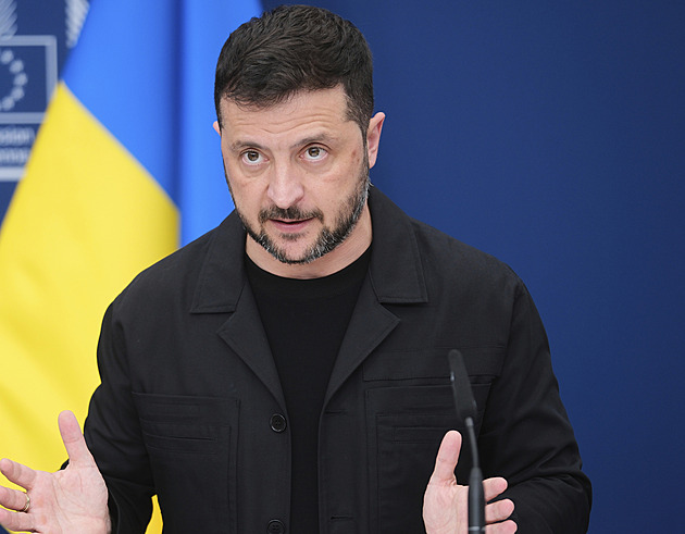 Rusko chystá další rok války, vzkázal Zelenskyj Evropě, která rozhoduje o půjčce