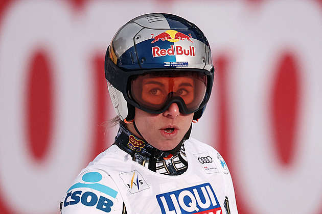 Super-G ONLINE: Ledecká je v cíli, na vedoucí Goggiaovou ztrácí skoro sekundu