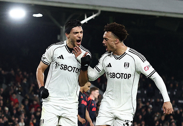 Fulham vyzrál na Nottingham, proměněnou penaltou rozhodl Jiménez