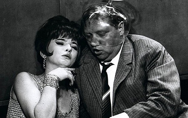 GLOSA: Milostpaní, tak už proboha pojďte! Cibulkův kalendář láká do starých časů