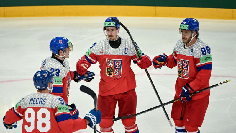 Pastrňák, Nečas a kdo k nim? Podívejte se, jak může vypadat hokejový tým pro olympiádu
