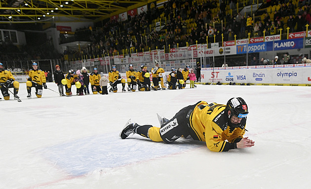 To je vono! Vzpouru Litvínova prodloužil i junák s mřížkou: Kluci si mě dobírají