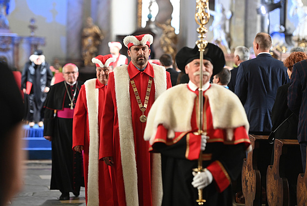 Vítězové roku 2025: Nový rektor, nejmenší mimino historie i oživlý kanonýr Sigmy