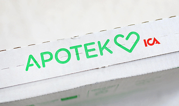 Placená hodina pro kontakt s blízkými. Švédská lékárna bojuje proti osamělosti