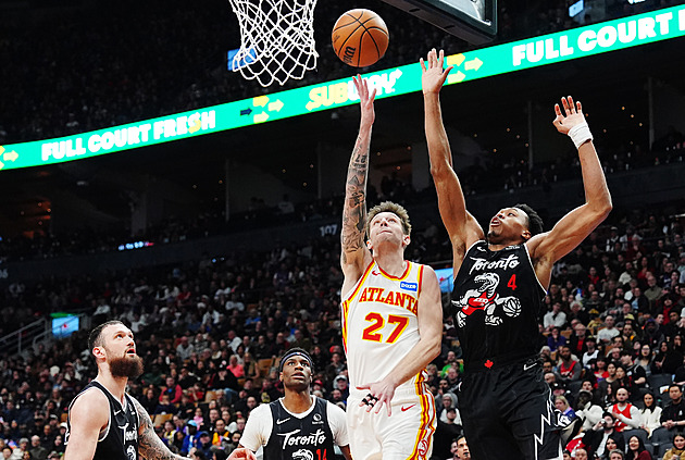 Krejčí znovu zářil stoprocentními trojkami, Atlantě to ale na výhru nestačilo