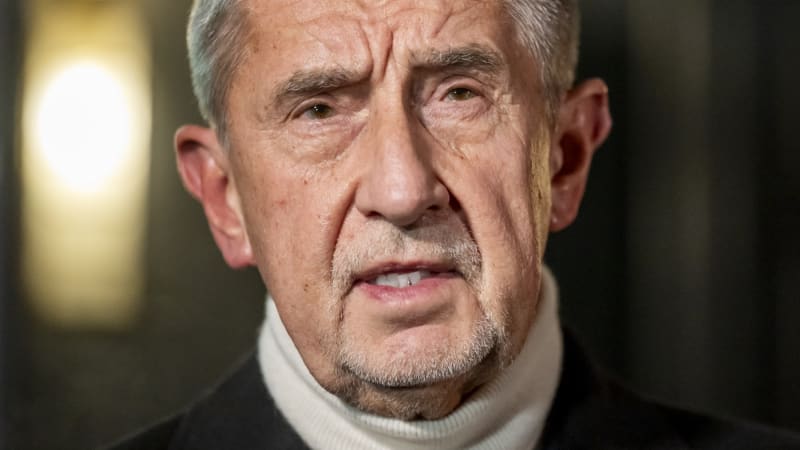 Babiš vyhoví přání Motoristů. Pavlovi na Hrad přinese i Turkovu nominaci na ministra