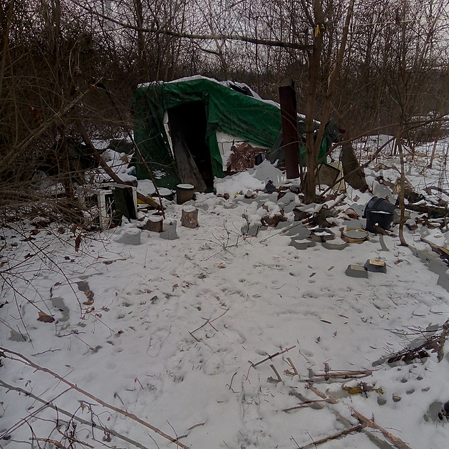 V Brně zemřel v mrazivém počasí bezdomovec, tělo se našlo odpoledne