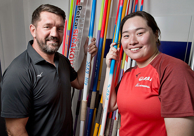 Oštěpařská šampionka Kitagučiová odešla od trenéra Sekeráka, jedná se Železným