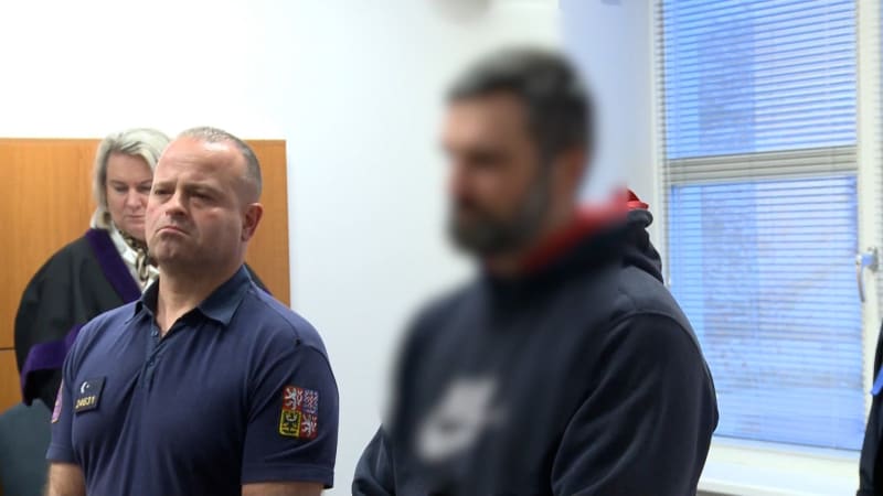 Brutální ubodání ženy v Jevíčku zachytily kamery. Bludy muž netrpí, odmítl soud a uložil trest