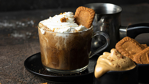 Připravte si se mnou zimní specialitu všech kaváren. Lotus latté vám vyrazí dech