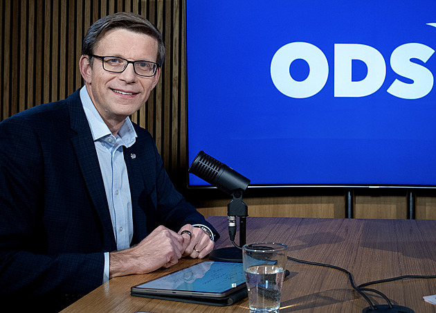 ODS si po dvanácti letech volí nového lídra. Soupeři jsou Kupka a Ivan