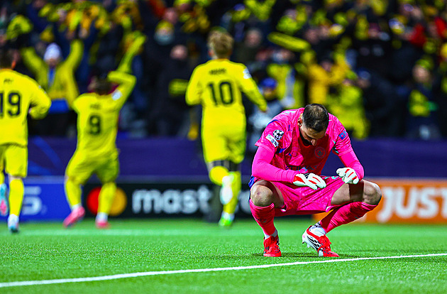 ONLINE: Bodö/Glimt senzačně porazilo Manchester City. Do akce jde Arsenal i Real