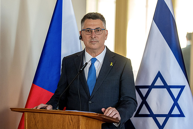 Přátelství Česka si velmi vážíme, cítíme se tu v bezpečí, říká ministr zahraničí Izraele