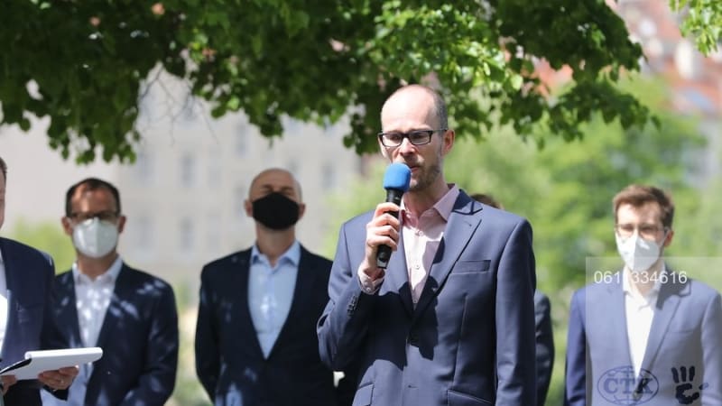 Havlíček si bere bývalého Piráta na ministerstvo. Ocenil jeho zkušenosti i praxi z politiky