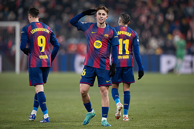 Odmítl Chelsea, řádí v Barceloně. Fermín, Flickův dobrý voják, jehož čísla ohromí